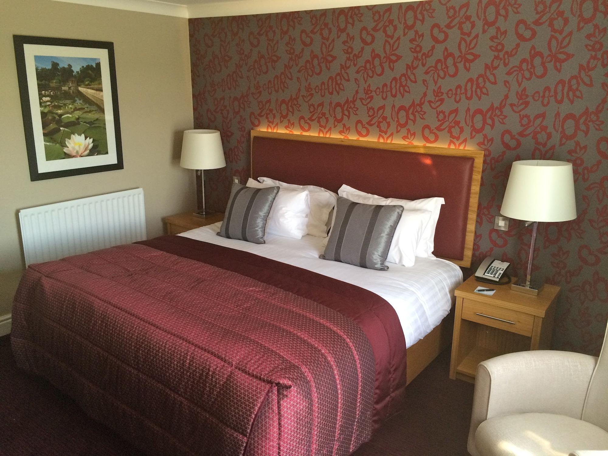 Carden Park Hotel, Golf And Hotel 4*
