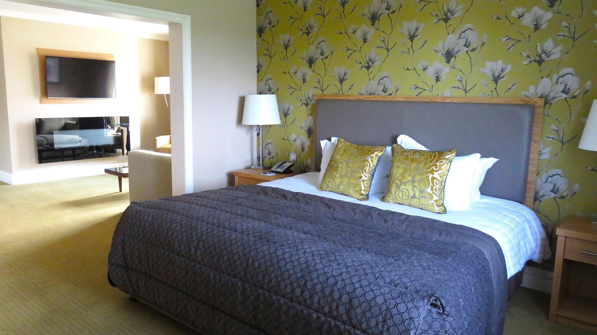 Carden Park Hotel, Golf And Hotel 4*